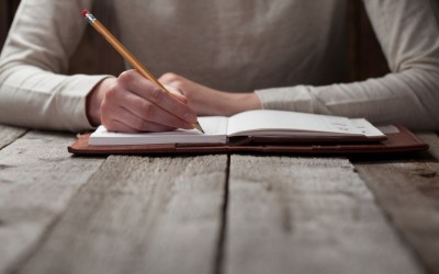 Mejor escribe a mano, aquí las razones para hacerlo